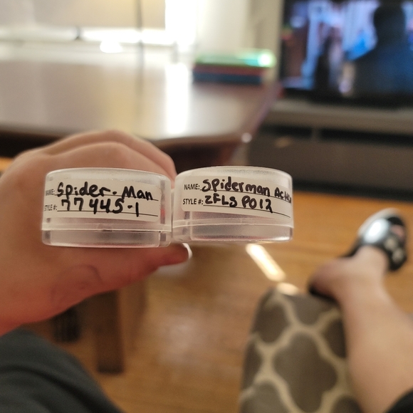 Swatch Flik Flak SPIDERMAN Watch - Picture 5 of 6